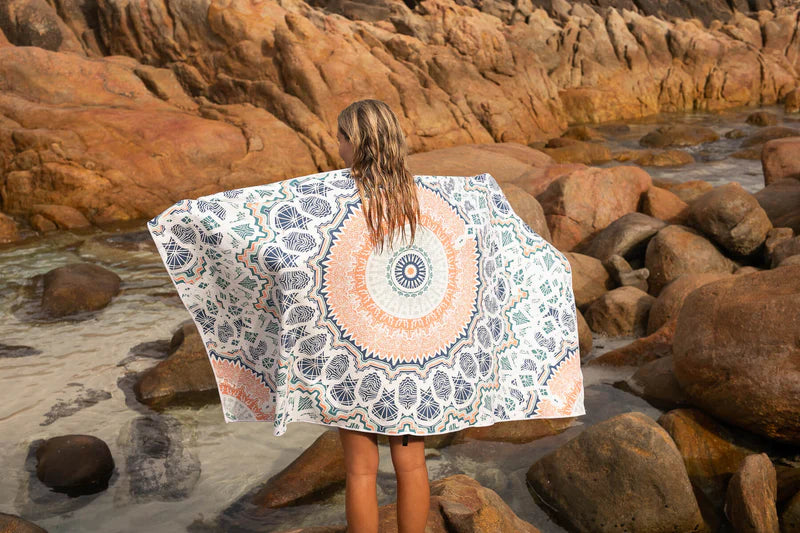 Nakie - Sand Free Beach Towel ‘Sound of Summer’
