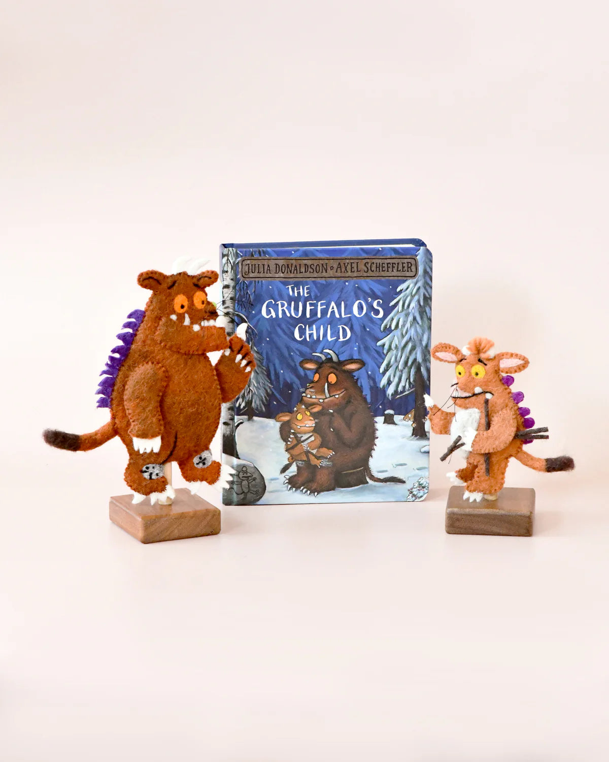 Tara Treasures - The Gruffalo’s Child Finger Puppets Set