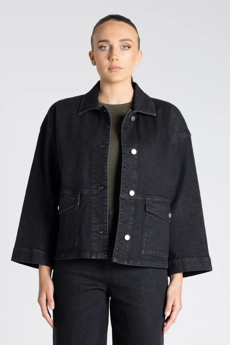 Two T’s - Dark Denim Jacket ‘Black Denim’