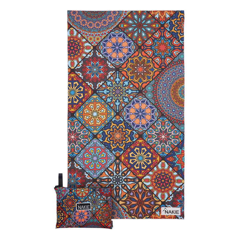 Nakie - Sand Free Beach Towel ‘Holiday Dreams’