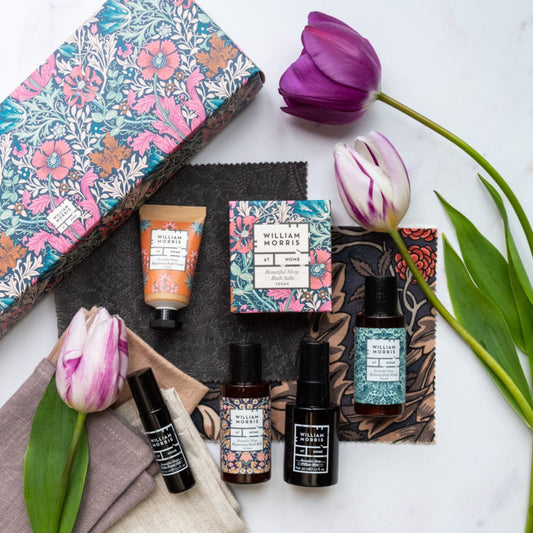 William Morris at Home - Beautiful Sleep Cosy Night in Box