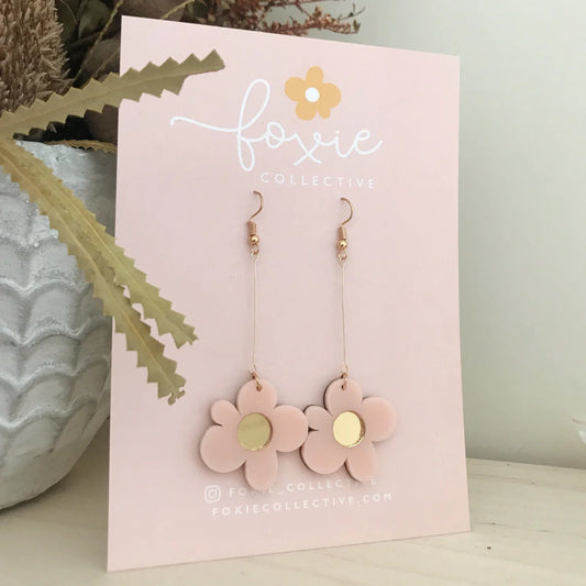 Foxie Collective - Moon Flower Dangle Earrings Pale Pink