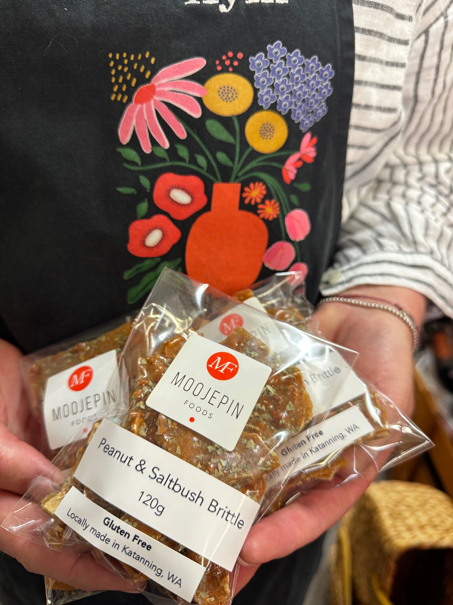 Moojepin Foods - Peanut & Saltbush Brittle 120g