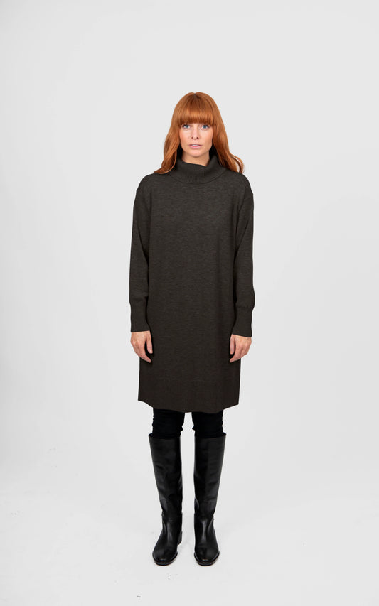 Bridge & Lord - Sweater Dress ‘Olive’