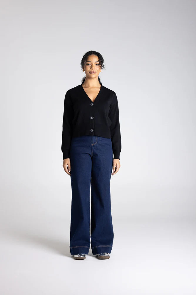 Two T’s - Knit Cardigan ‘Black’