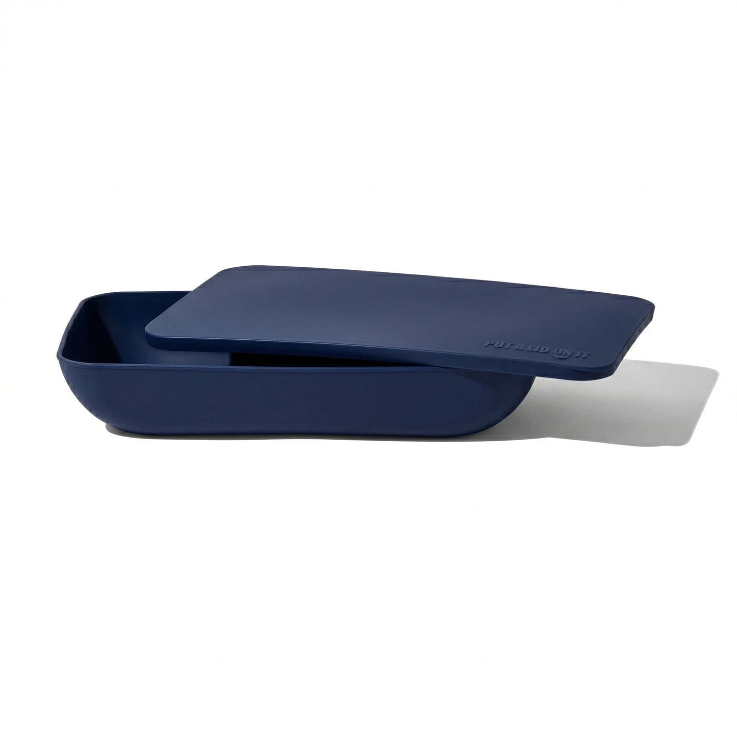 Put a lid on it - Serving Platter with Lid
