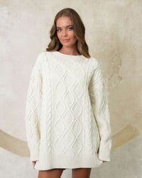 Ebby and I - Oversized Cable Knit Jumper ‘Cream’